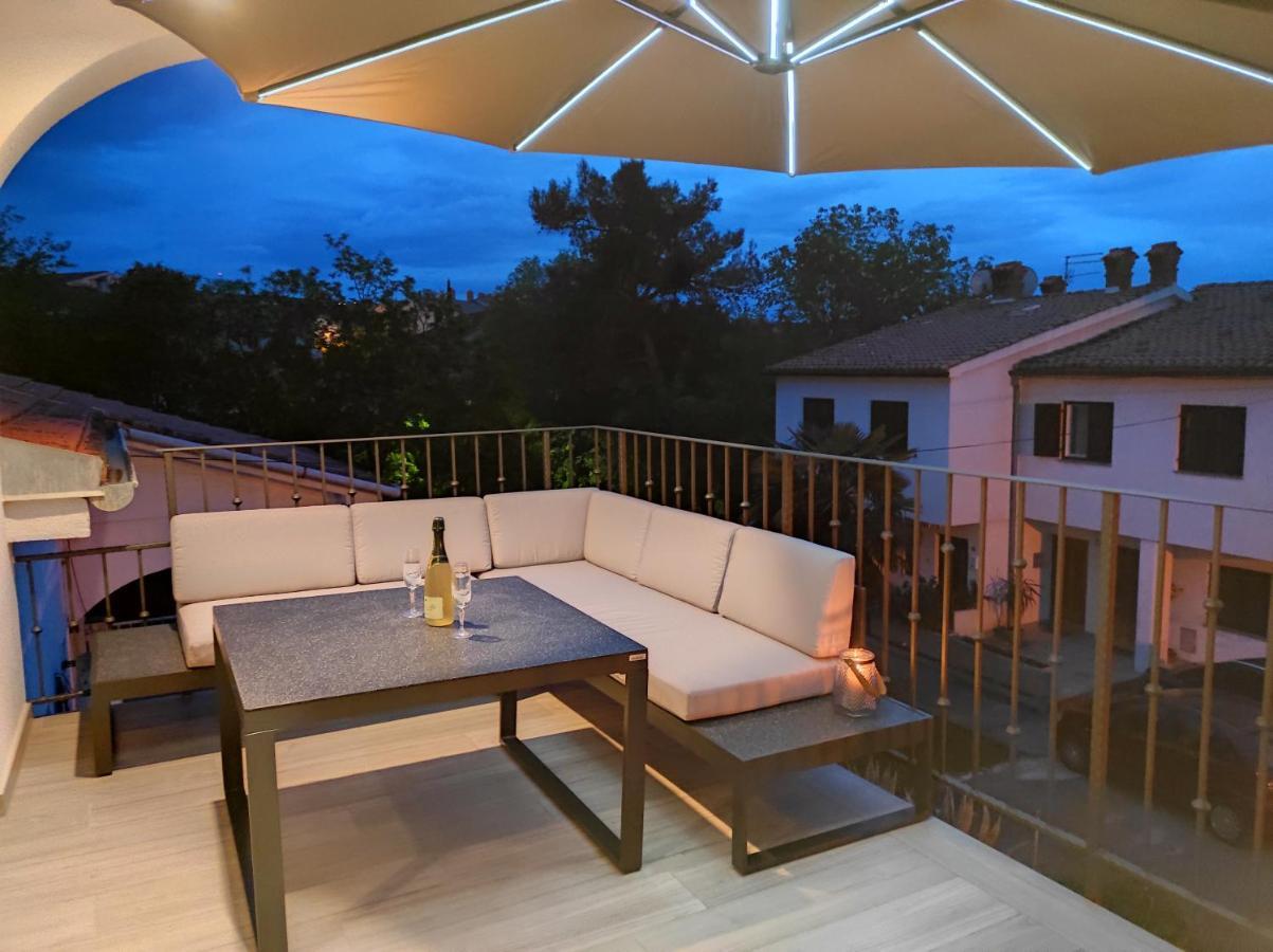 Brand New Apartment In Malinska Exterior foto