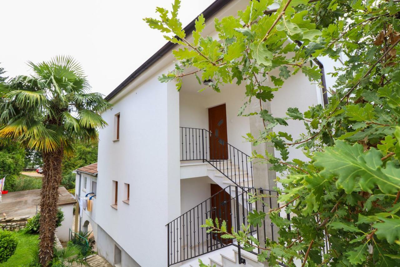 Brand New Apartment In Malinska Exterior foto